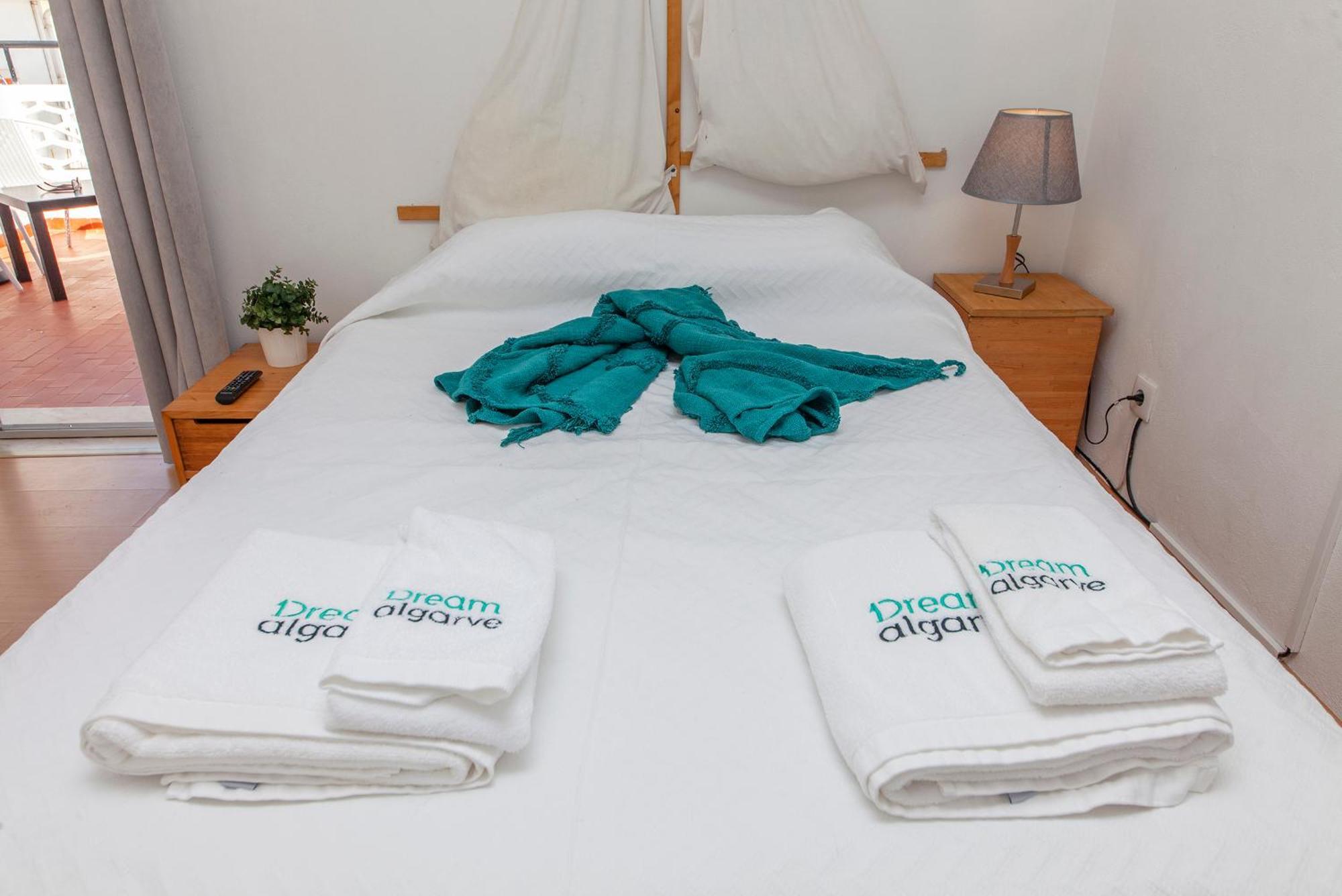 O - Sao Goncalo Central Guesthouse Λάγος Δωμάτιο φωτογραφία